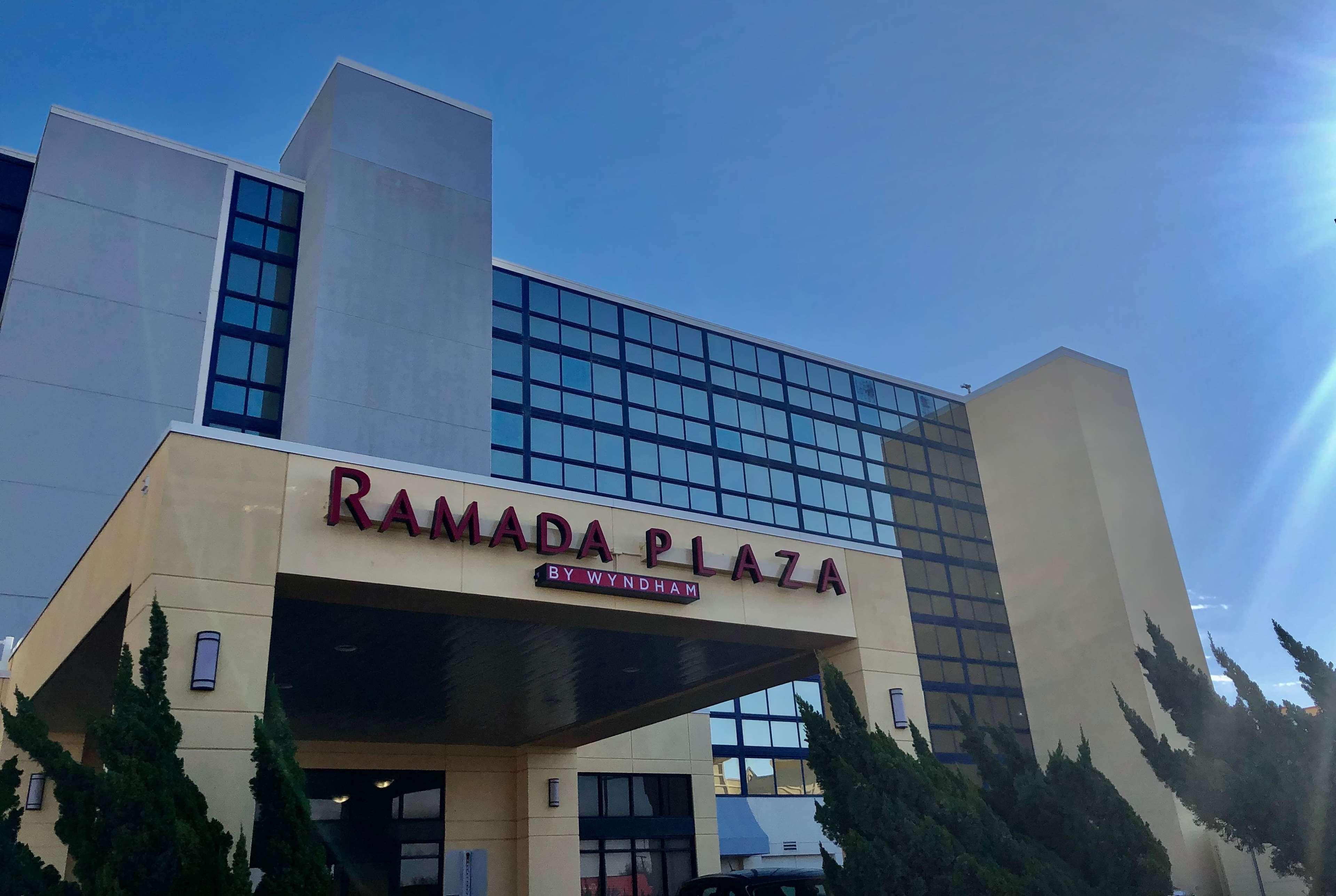 Ramada By Wyndham Virginia Beach Eksteriør bilde